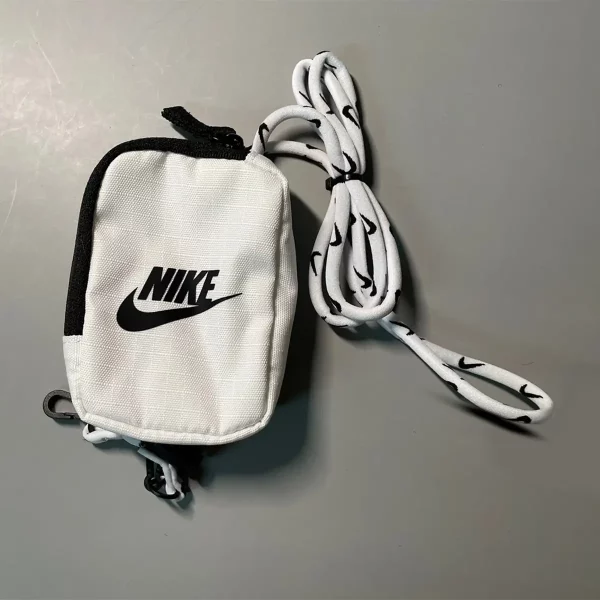 بند کیف دوشی نایکی مدل Nike Lanyard Pouch Hbr N1007653127