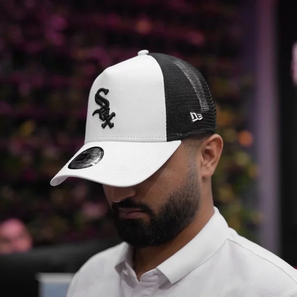 خرید کلاه اسپرت مردانه نیو ارا مدل New Era Chicago White Sox Essential Trucker cap NW60435244-100